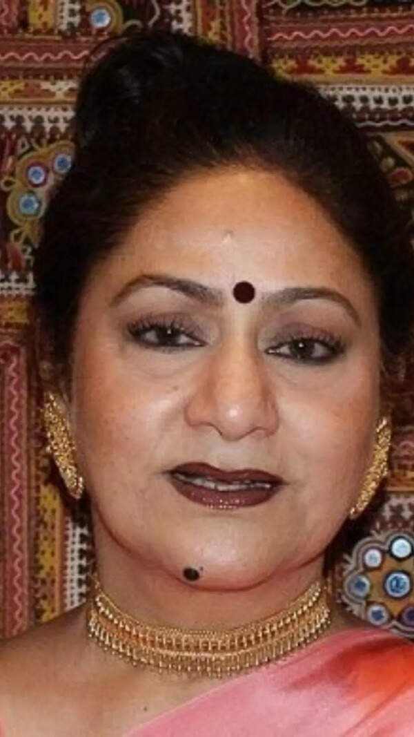 Aruna Irani Images
