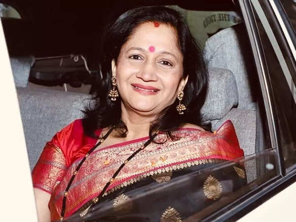 Alka Kubal Stills