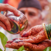 Article image for: <i class="tbold">sindoor</i>