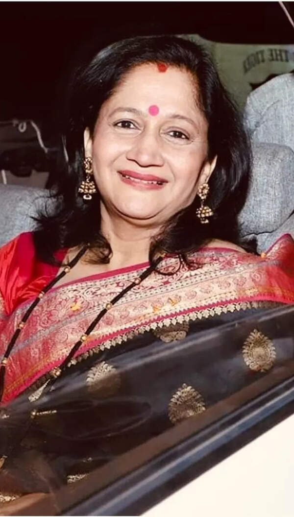 Alka Kubal Wallpapers