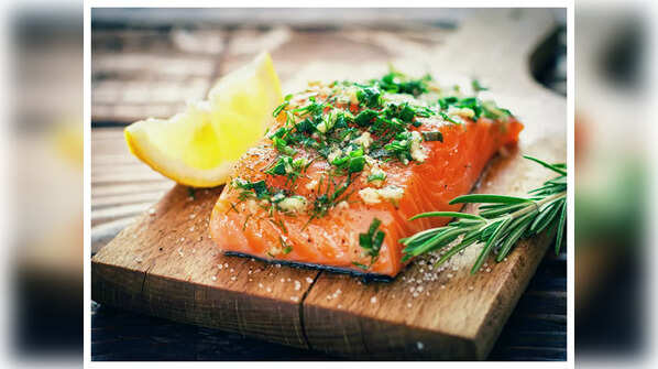 How to check if salmon has gone bad