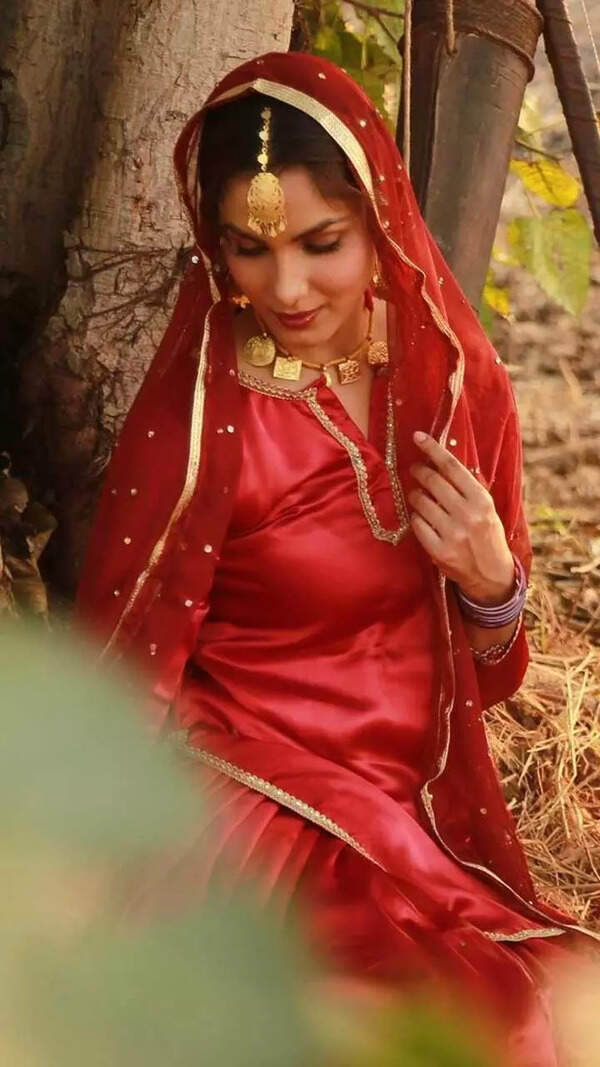 Monica Gill Wallpapers