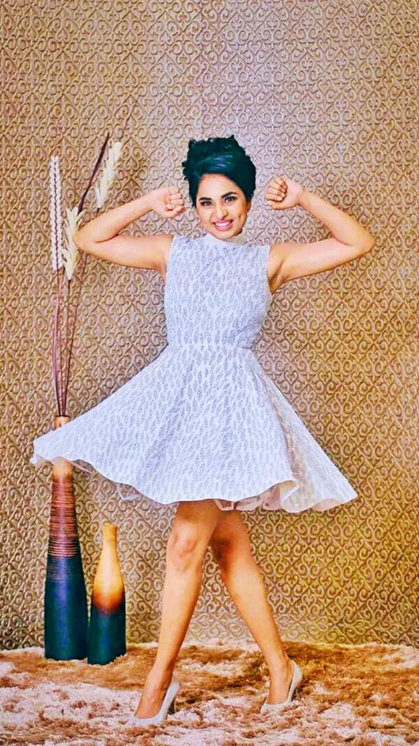 Srushti Dange Photos