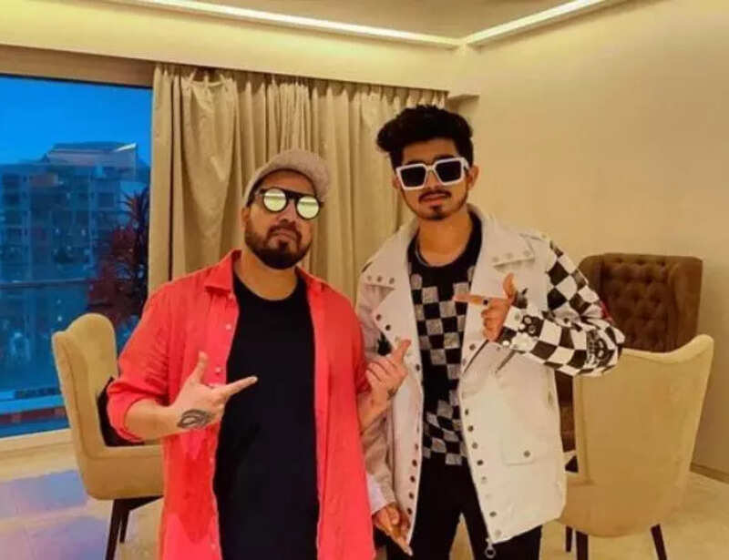 Pictures from Mika Singh's new song ‘Akhan Sharabi’ featuring actor Ridham Jataniya