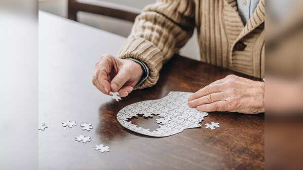How to minimize risk of dementia