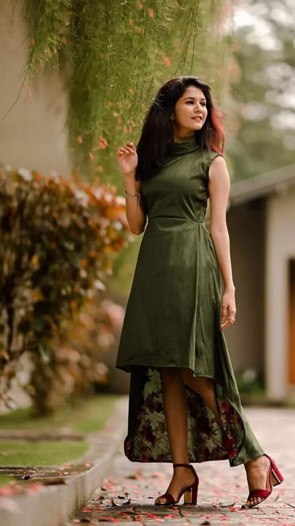 Juhi Rustagi Pictures