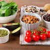 <i class="tbold">vitamin k</i>