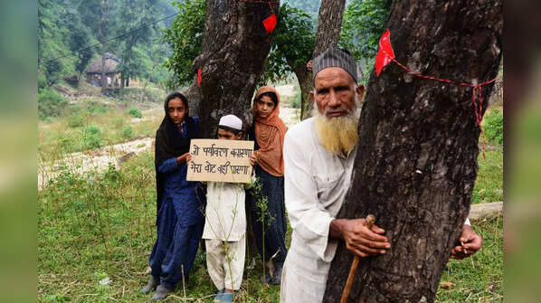 Movement against tree felling in Uttarakhand