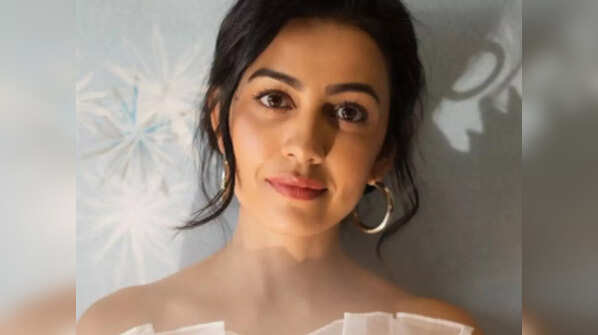 Esha Kansara