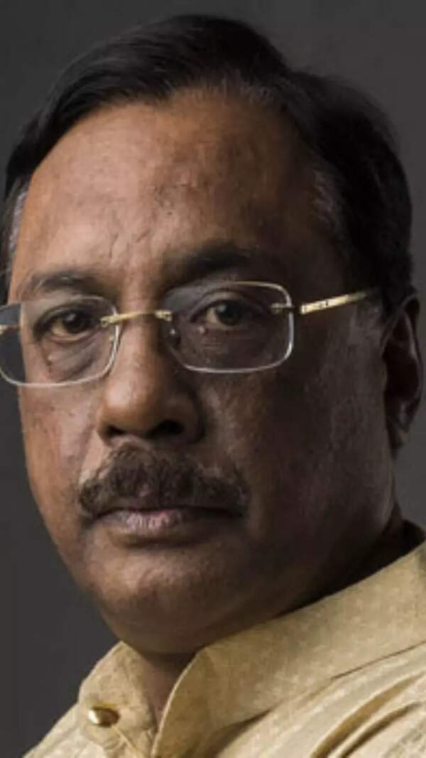 Pavan K Photos