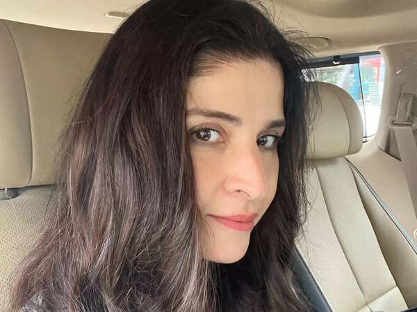 Maheep Kapoor Wallpapers
