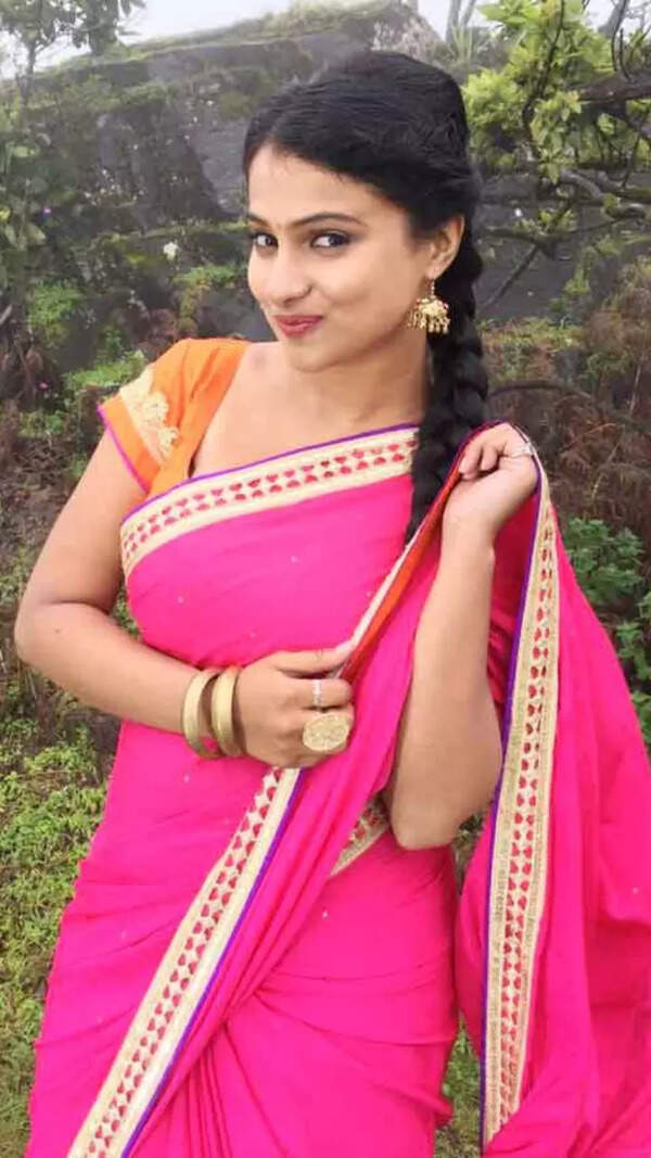 Kavitha Gowda Images
