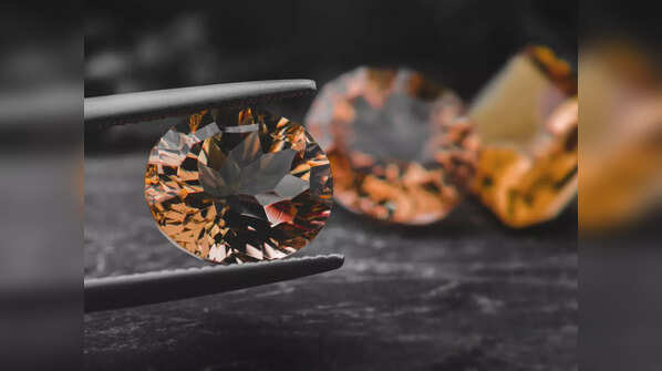 Day 6: Yellow sapphire