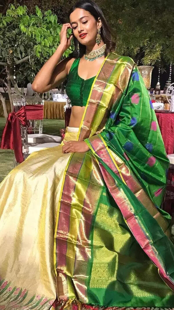 Shubra Aiyappa Wallpapers