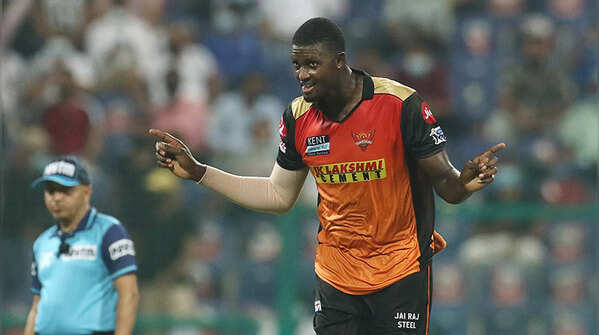 Holder's four-wicket haul