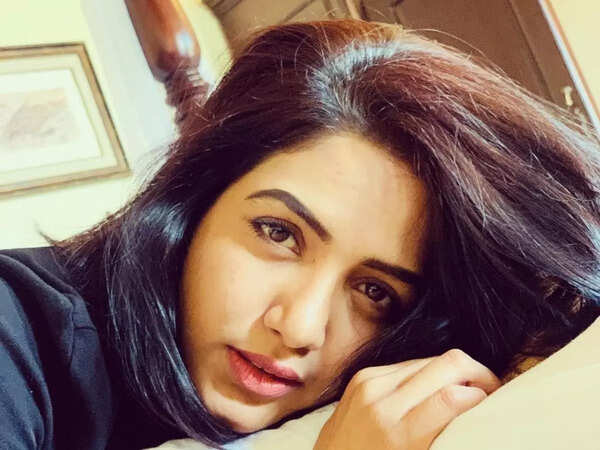 Ciby Bhuvana Chandran Pictures