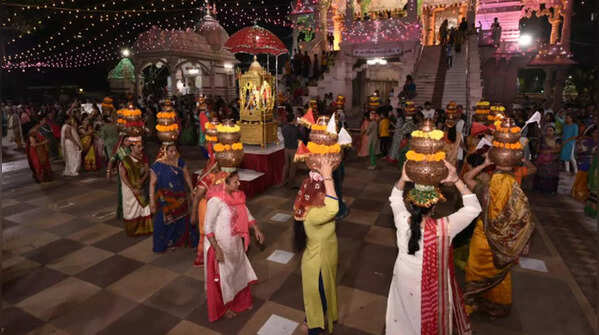 navratri celebrations in Gujarat