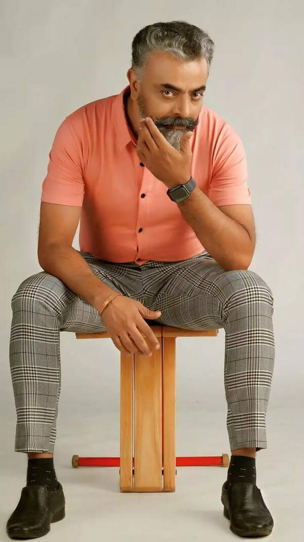KK Menon Images