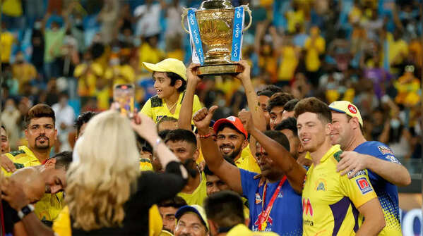 CHAMPIONS