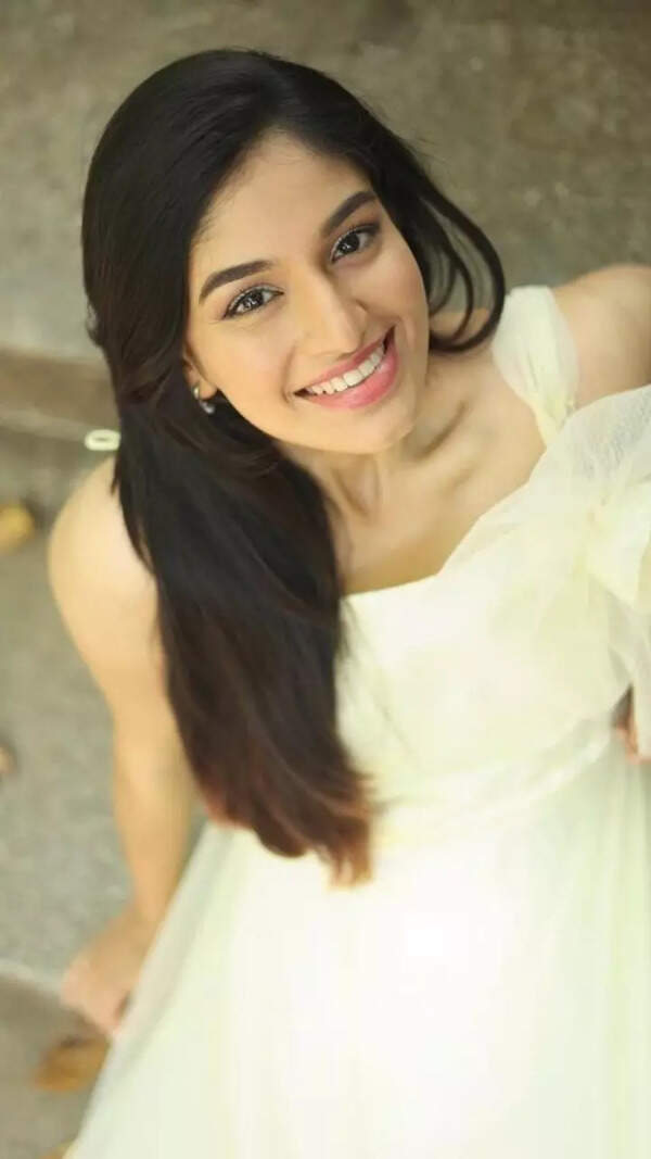 Prakruthy Wallpapers
