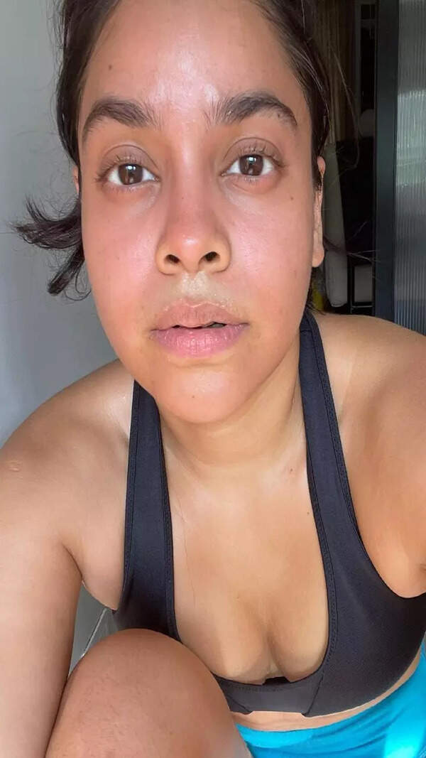 Sumona Chakravarti