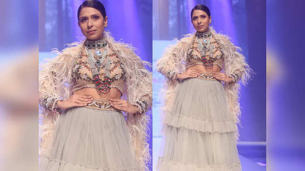 Feathers and tulle