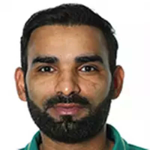 Asif Ali Photos