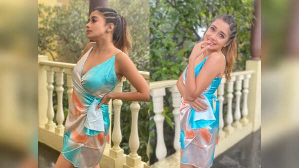 Shining in metallic colours