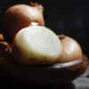 ​How did raw onions get contaminated with salmonella?
