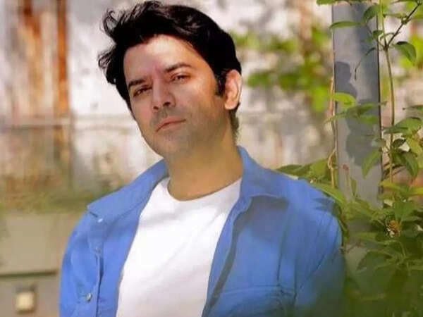 barun sobti Photos