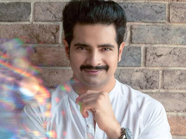 Karan Mehra Images