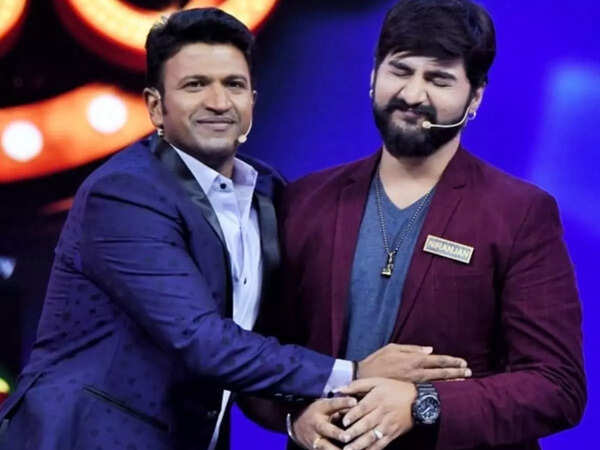 Niranjan Deshpande Pictures
