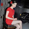 Article image for: <i class="tbold">blue carpet</i> fashion show