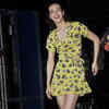 Article image for: <i class="tbold">blue carpet</i> fashion show