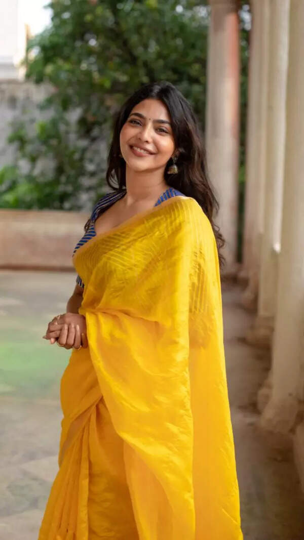 Aishwarya Lekshmi Stills