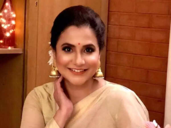 Sonali Lele Desai Wallpapers
