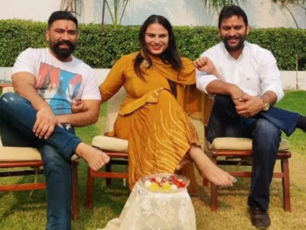 Tanya Abrol Photos