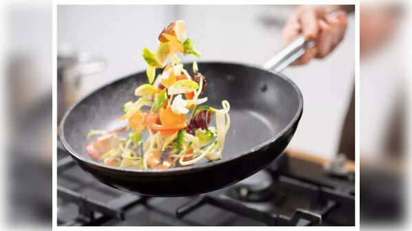 Are you cooking in harmful metal pans?
