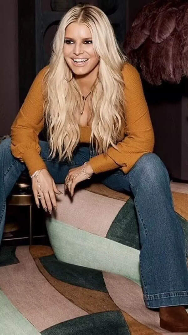 Jessica Simpson Photos