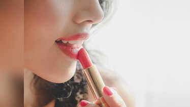 Itching in and around the mouth area