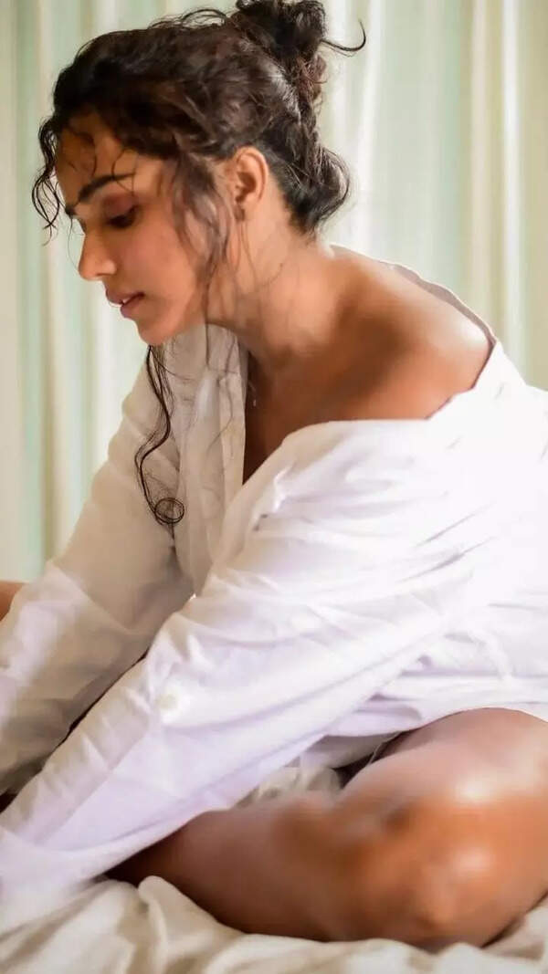Tuhina Das Pictures