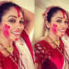 Article image for: <i class="tbold">sindoor</i> Khela