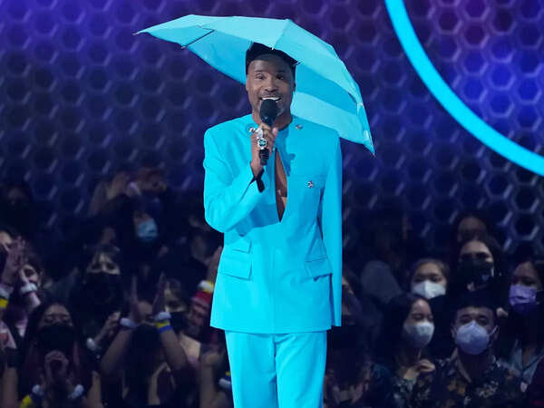 Billy Porter Pictures