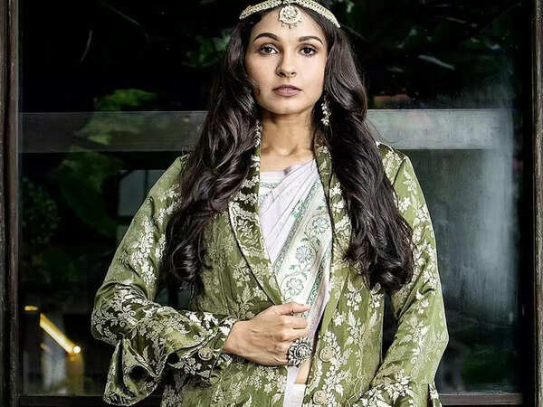 Andrea Jeremiah Pictures