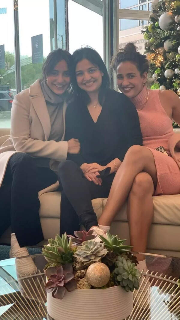 Neha Sharma Pictures