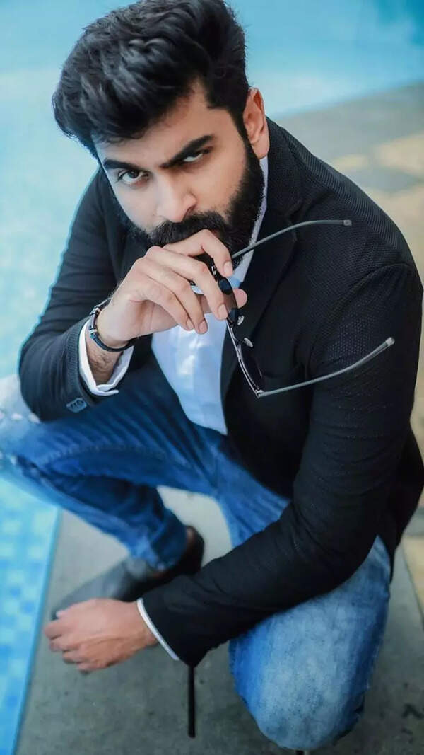 Adil