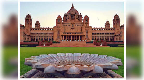 Royal venue