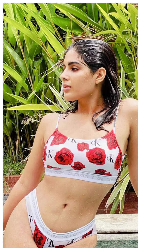 Samyuktha Menon Pictures
