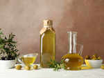 Myth 1: Dark green colour signifies purity of Olive Oil