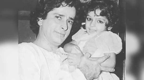 Rupali with Shashi Kapoor